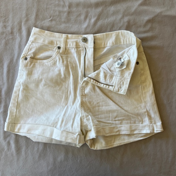 white jean shorts - Picture 3 of 3